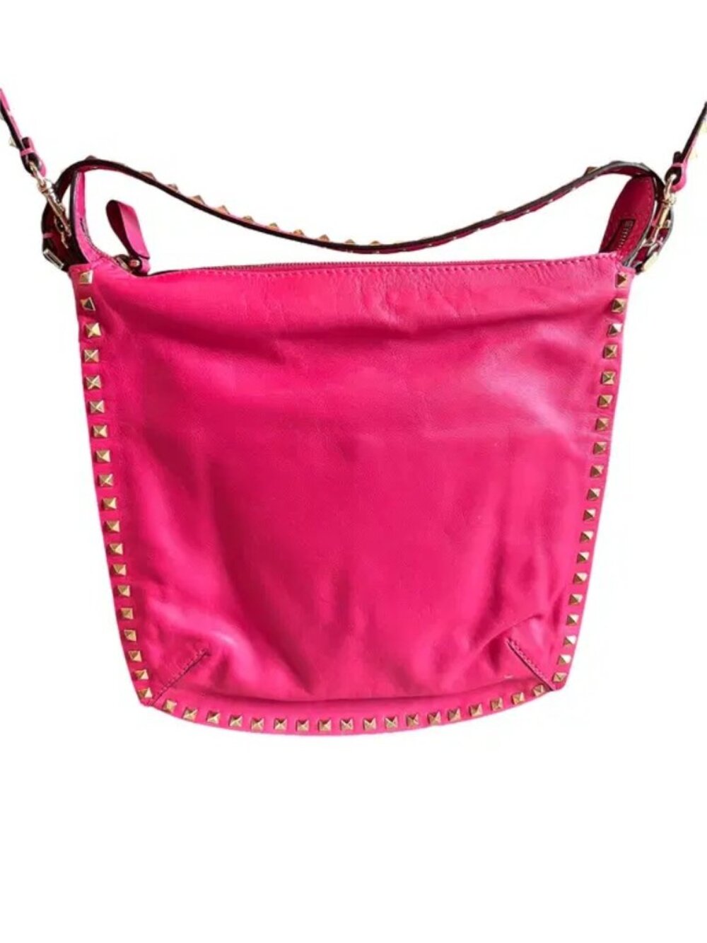 Valentino Garavani Fuchsia Leather Rockstud Shoulder Bag
